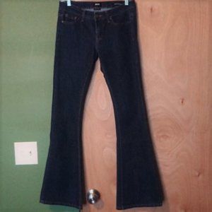 UO BDG Dark Wash Roadie Jeans Sz 27/4 EUC